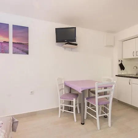 Neva Apartament Baška